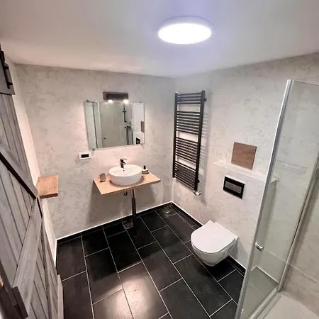 Weekend House Solis - * بوويتش