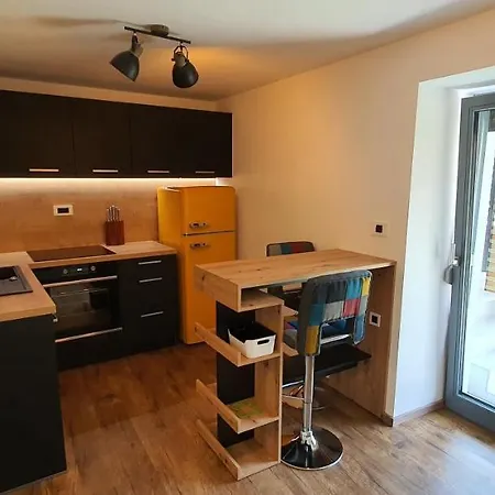 Weekend House Solis - شقة بوويتش