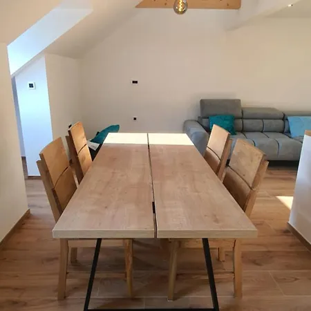 Weekend House Solis - *