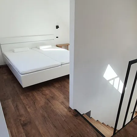 Weekend House Solis - * بوويتش