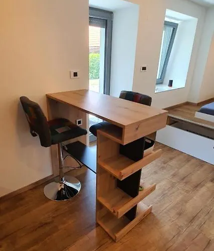 Weekend House Solis - דירה בובק