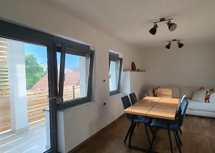 Weekend House Solis - דירה