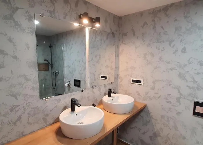 Weekend House Solis - * בובק